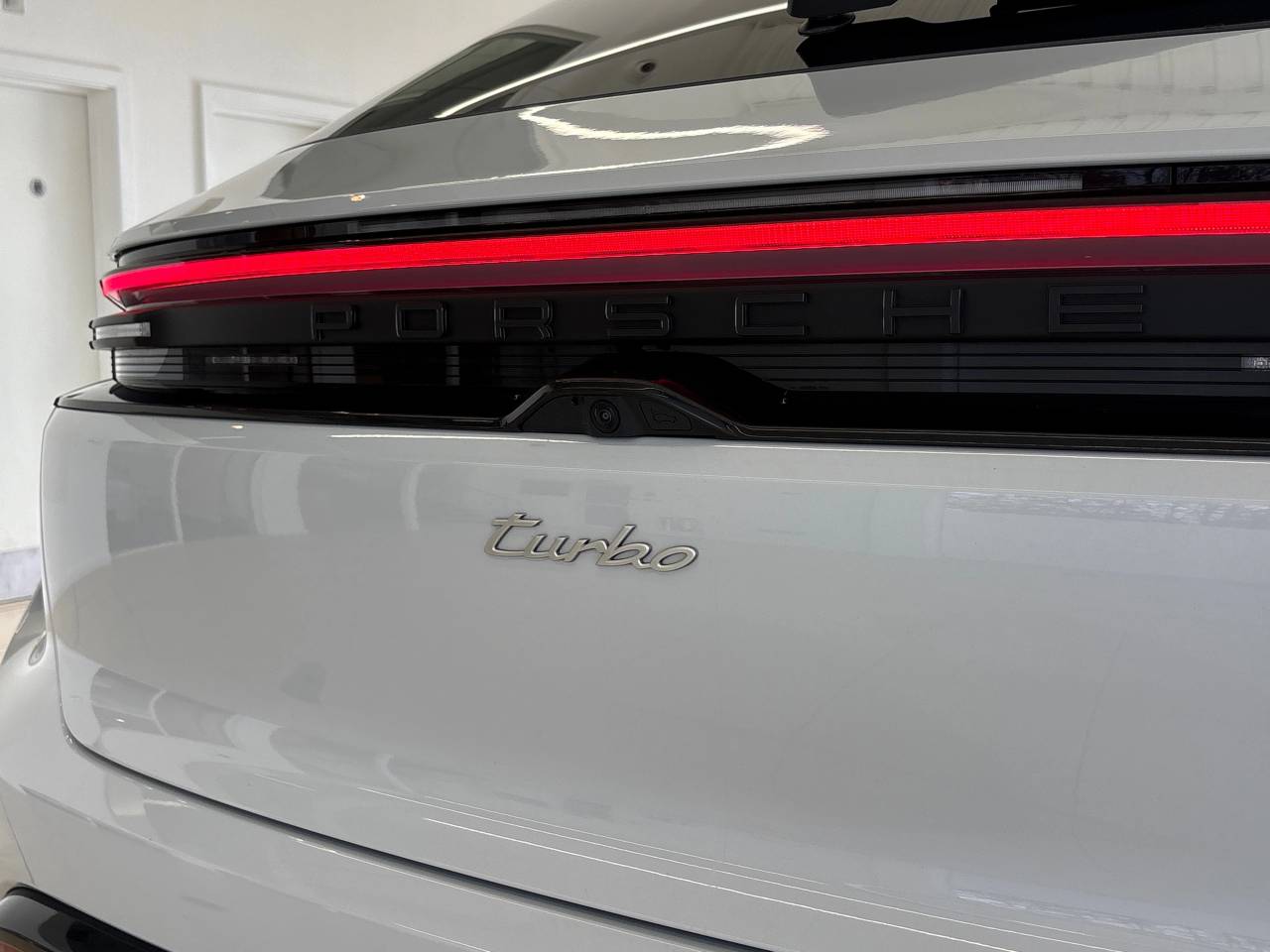 Macan TURBO (1) image 17