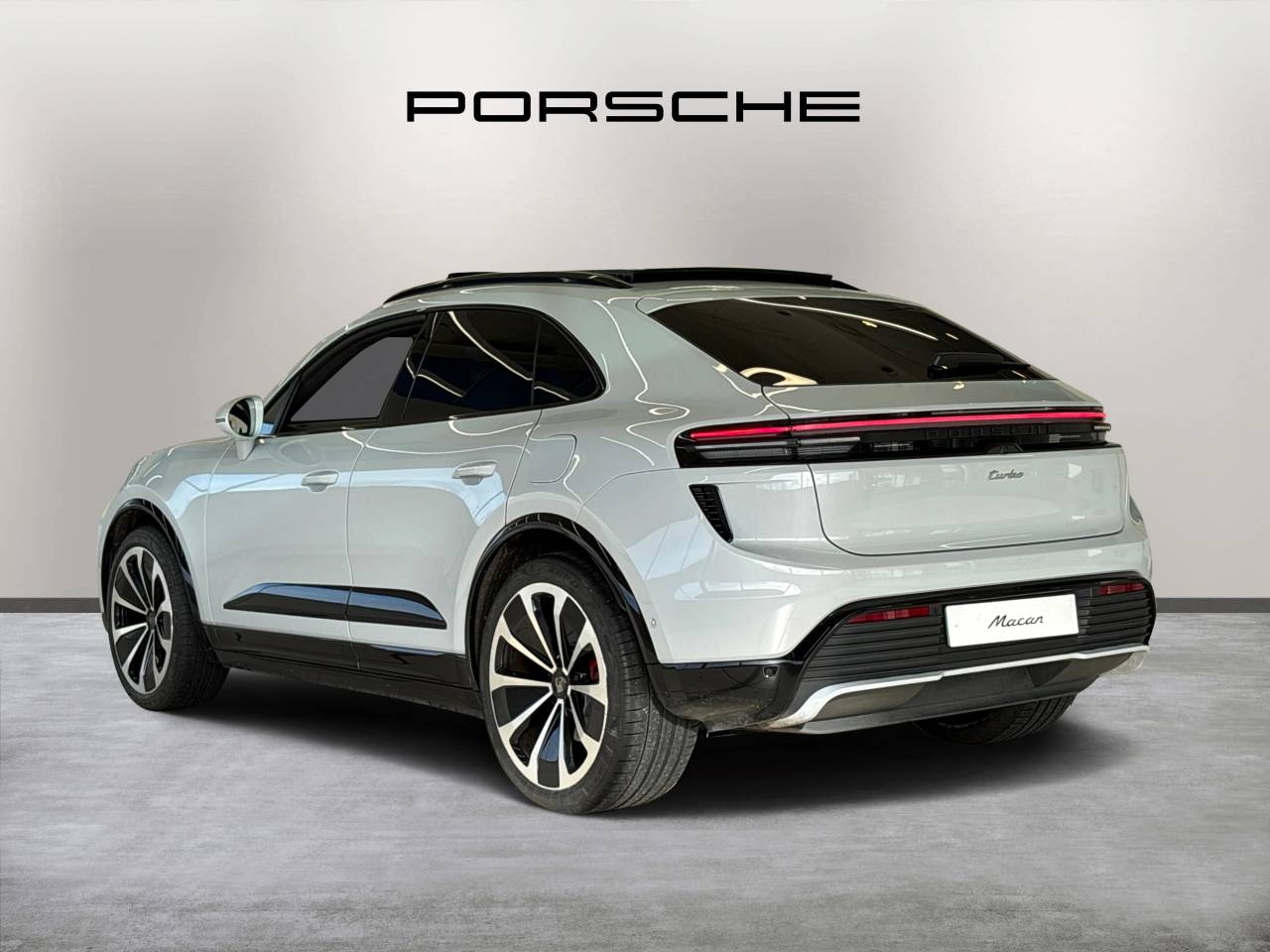 Macan TURBO (1) image 07