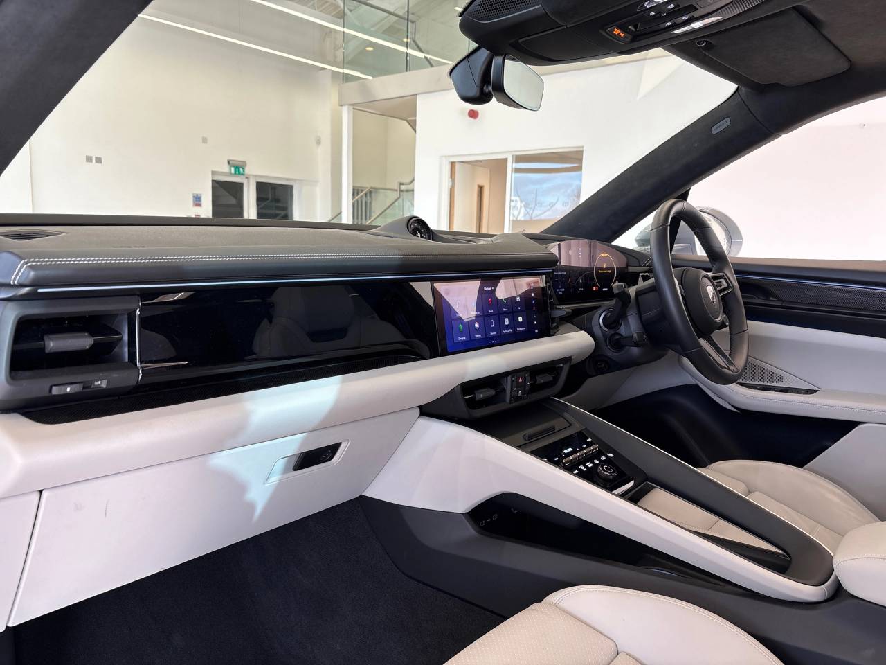 Macan TURBO (1) image 27