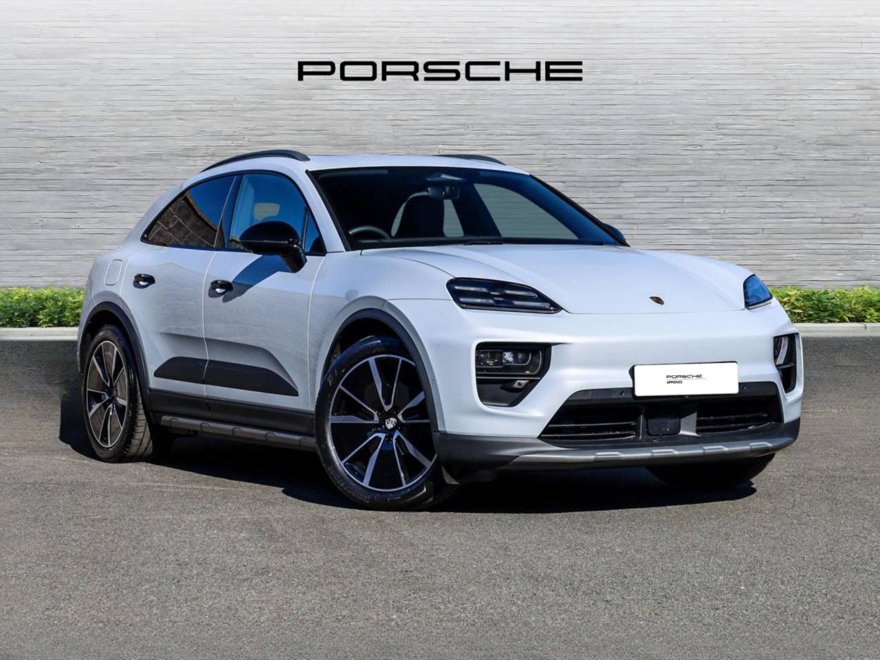 Macan BASE