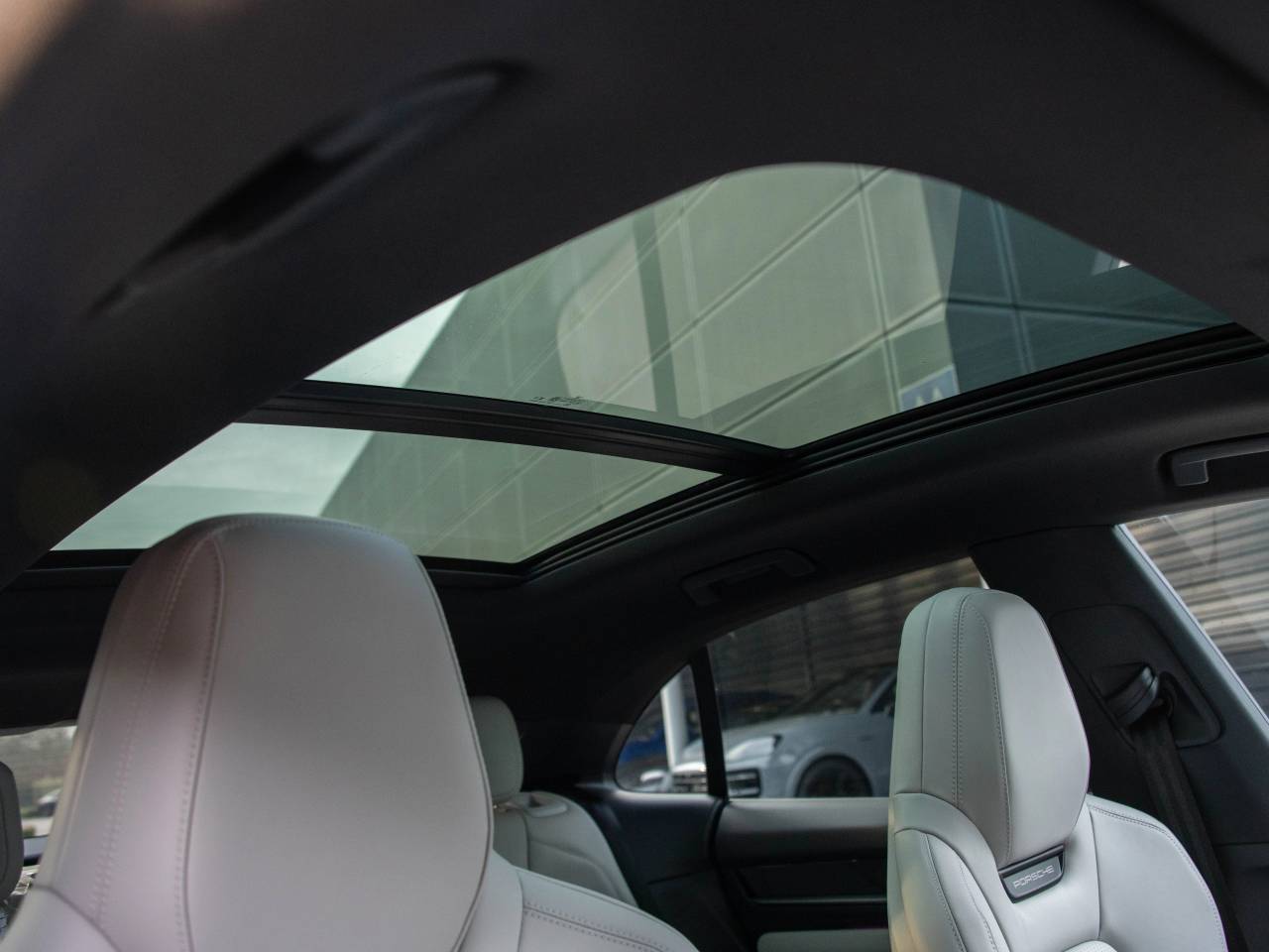 Macan 4S (3) image 28