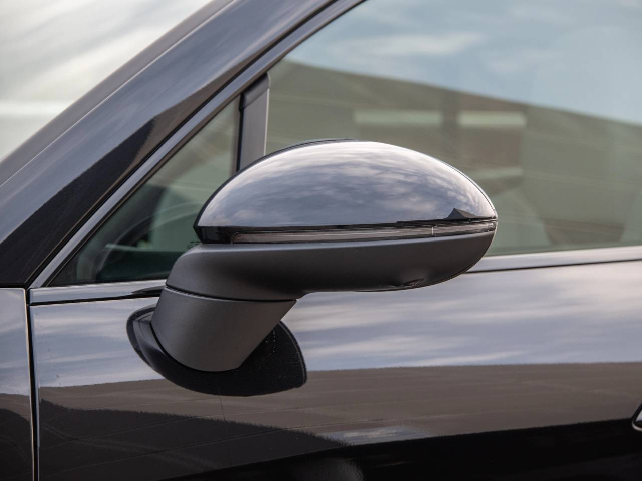 Macan 4S (3) image 56