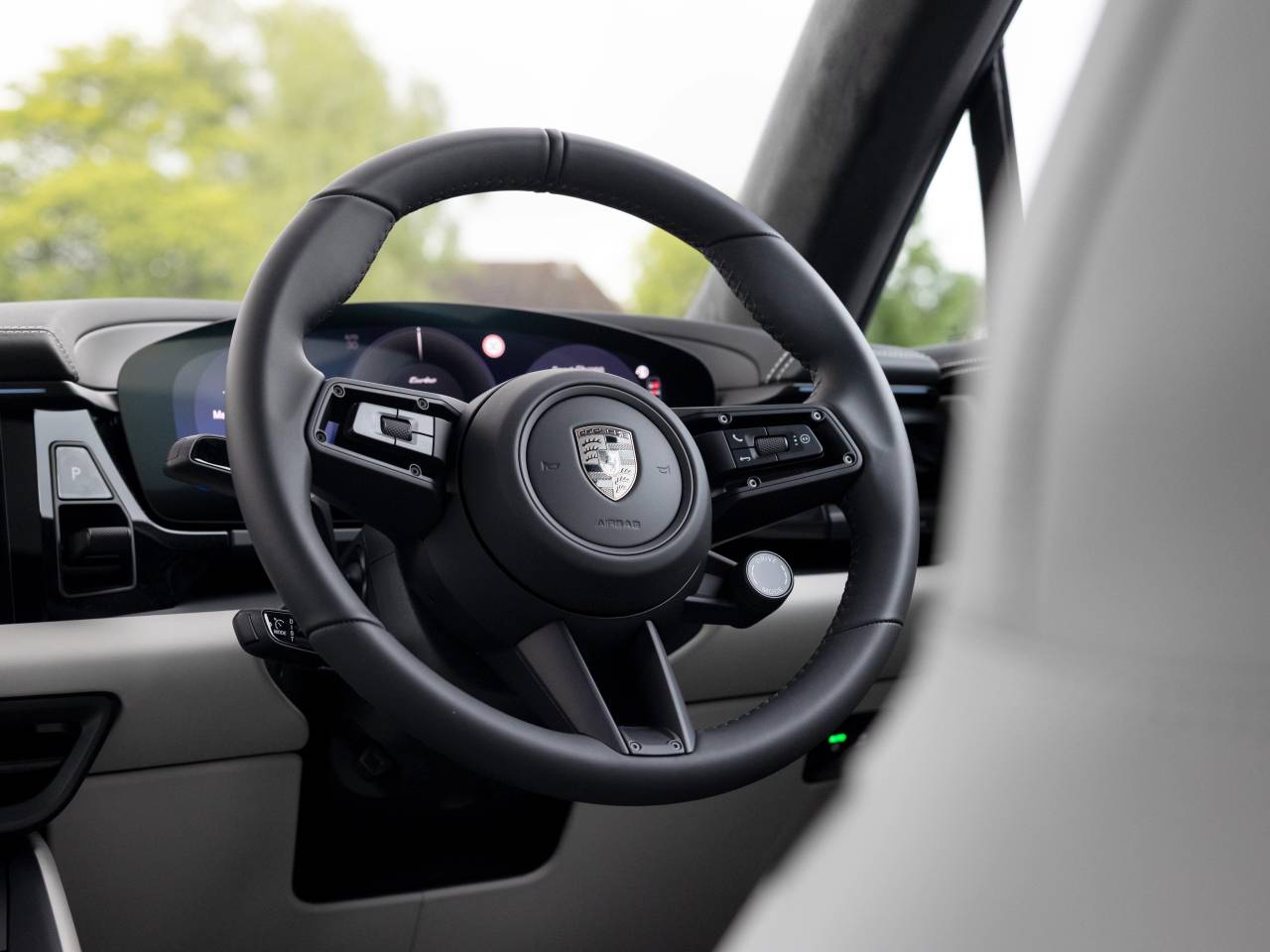 Macan (74) image 74