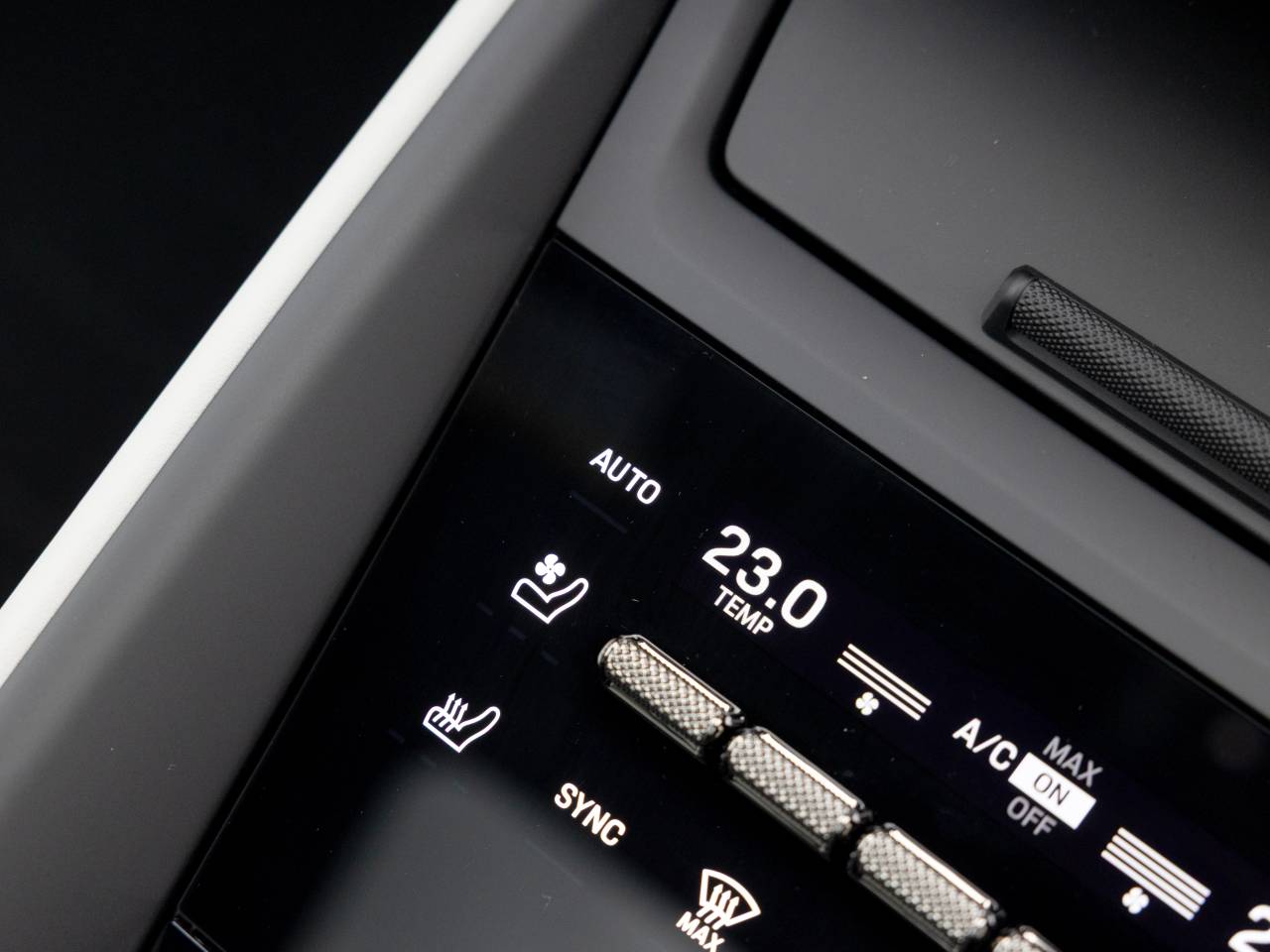 Macan (74) image 51