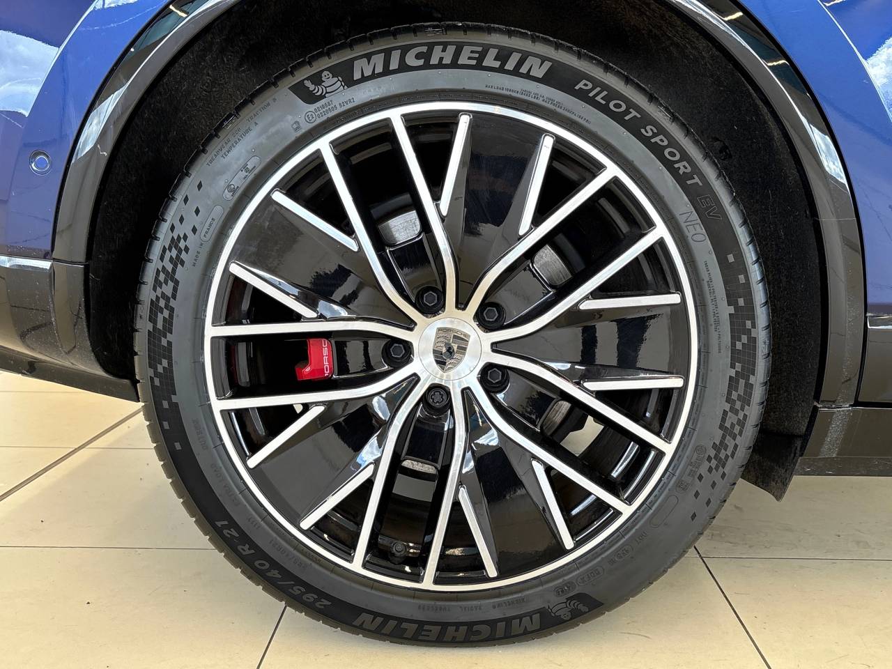 Macan TURBO (3) image 20
