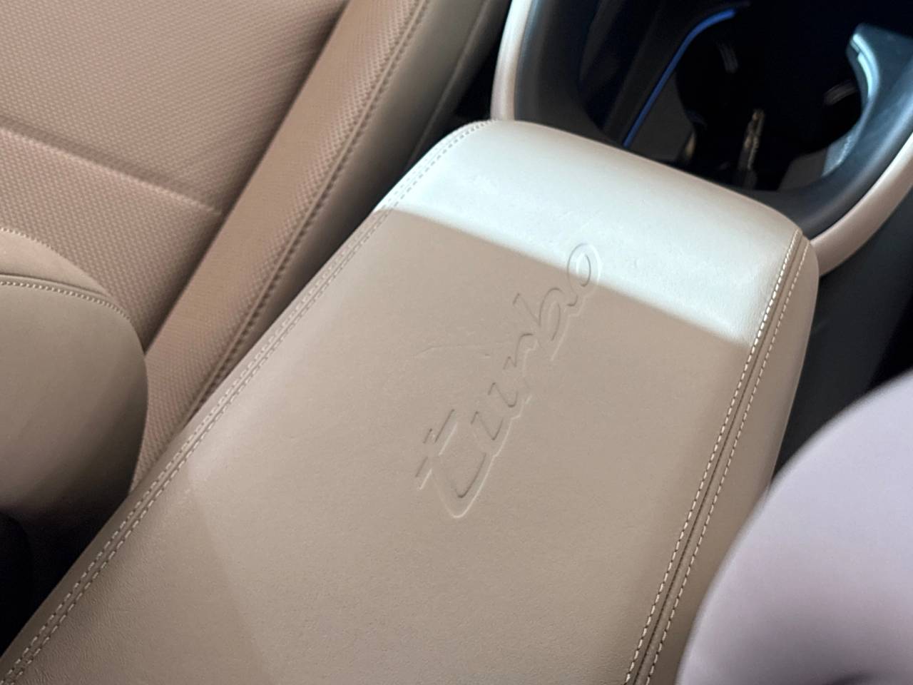 Macan TURBO (3) image 45