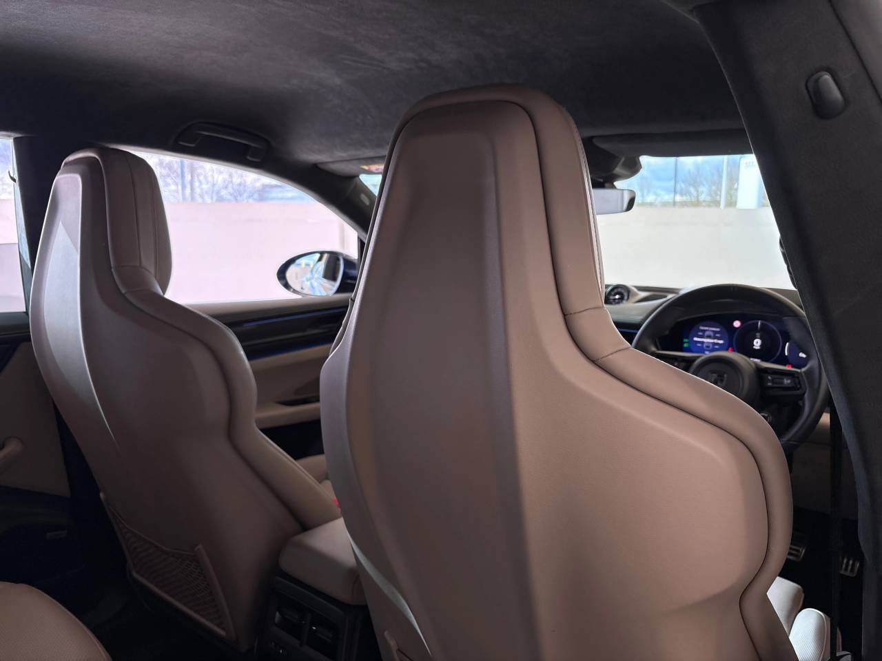 Macan TURBO (3) image 35
