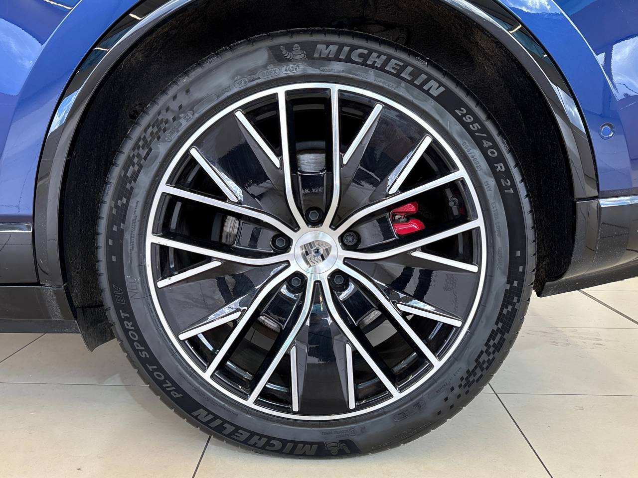 Macan TURBO (3) image 18