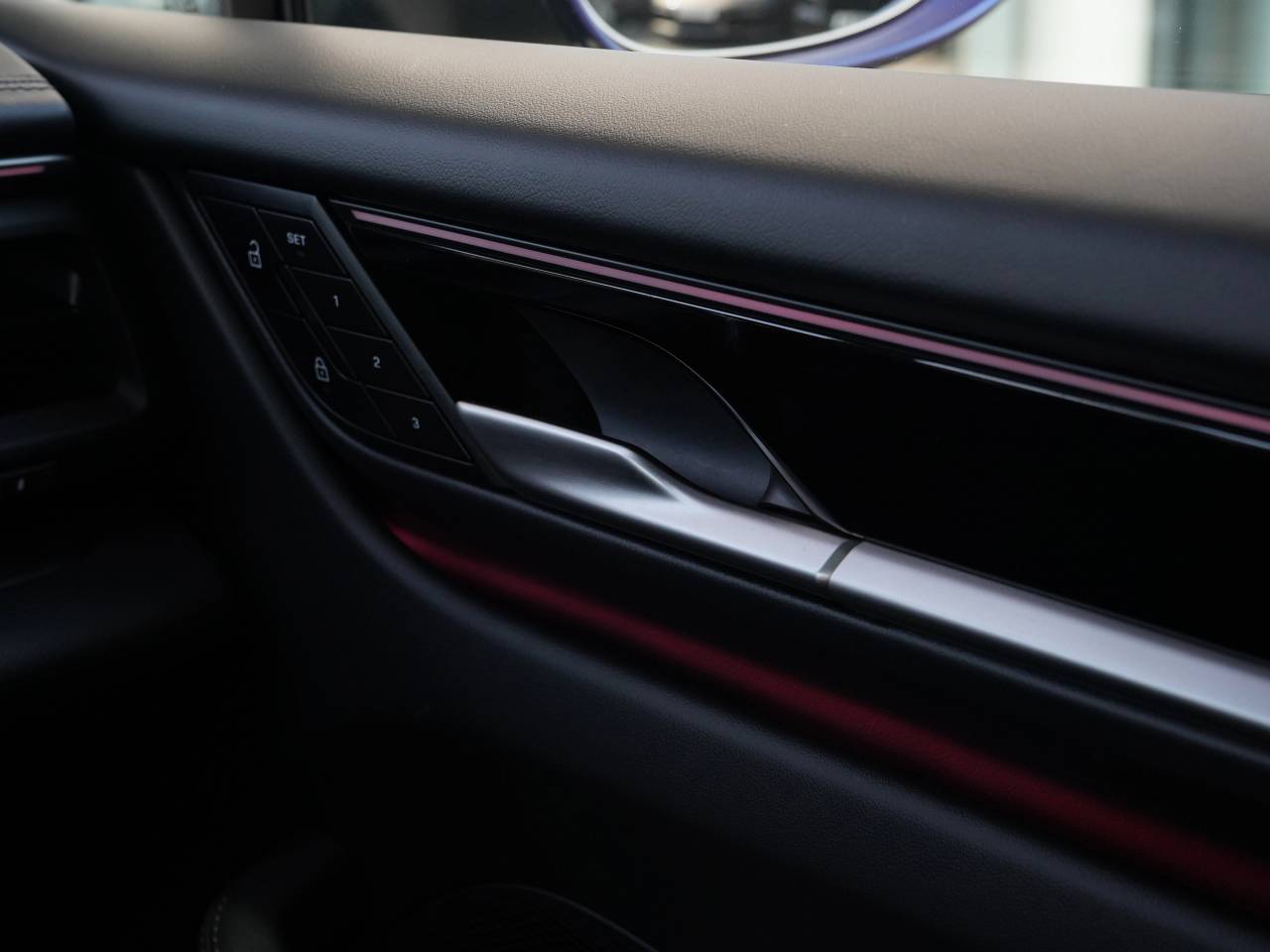 Macan 4 (3) image 31