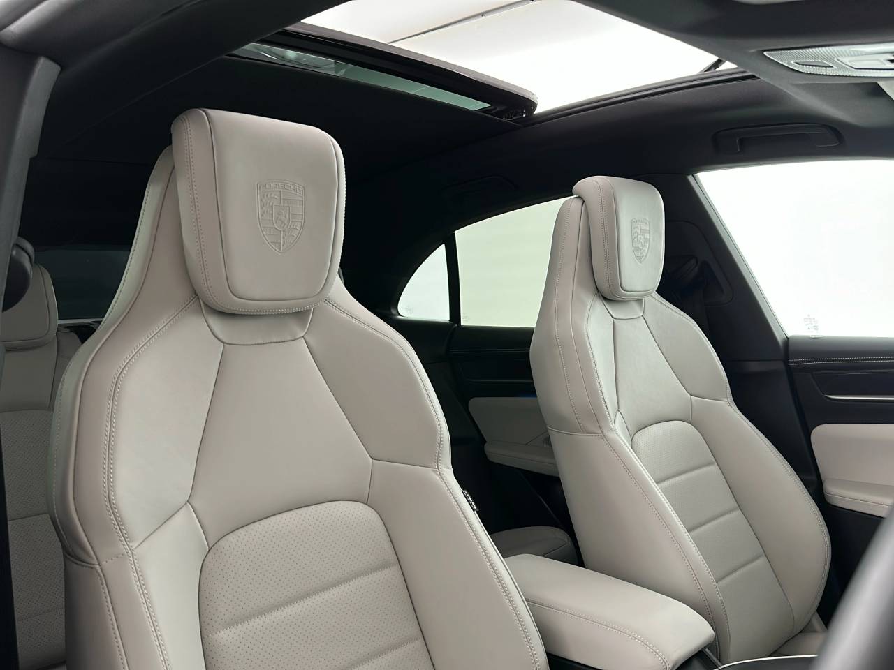 Macan BASE (11) image 24