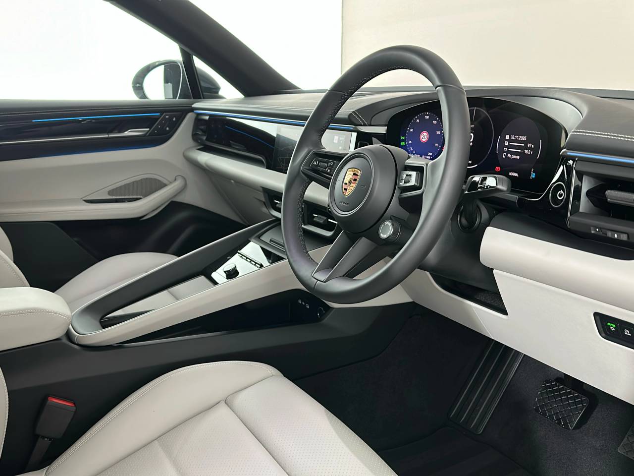 Macan BASE (11) image 40