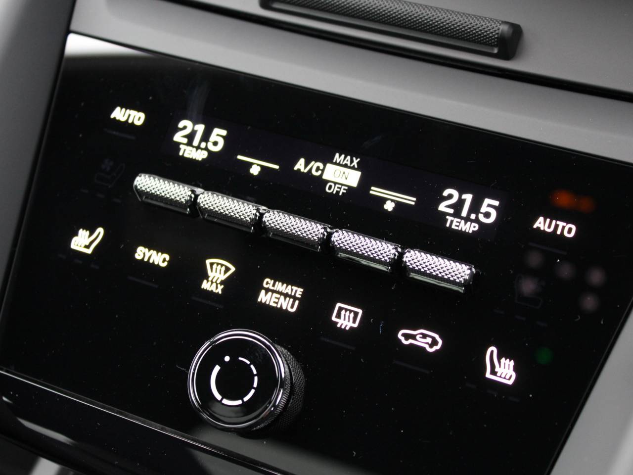 Macan 4S (4) image 24