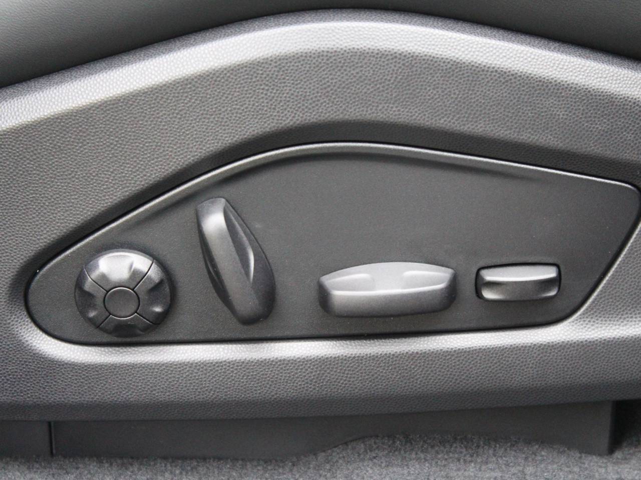 Macan 4S (4) image 26