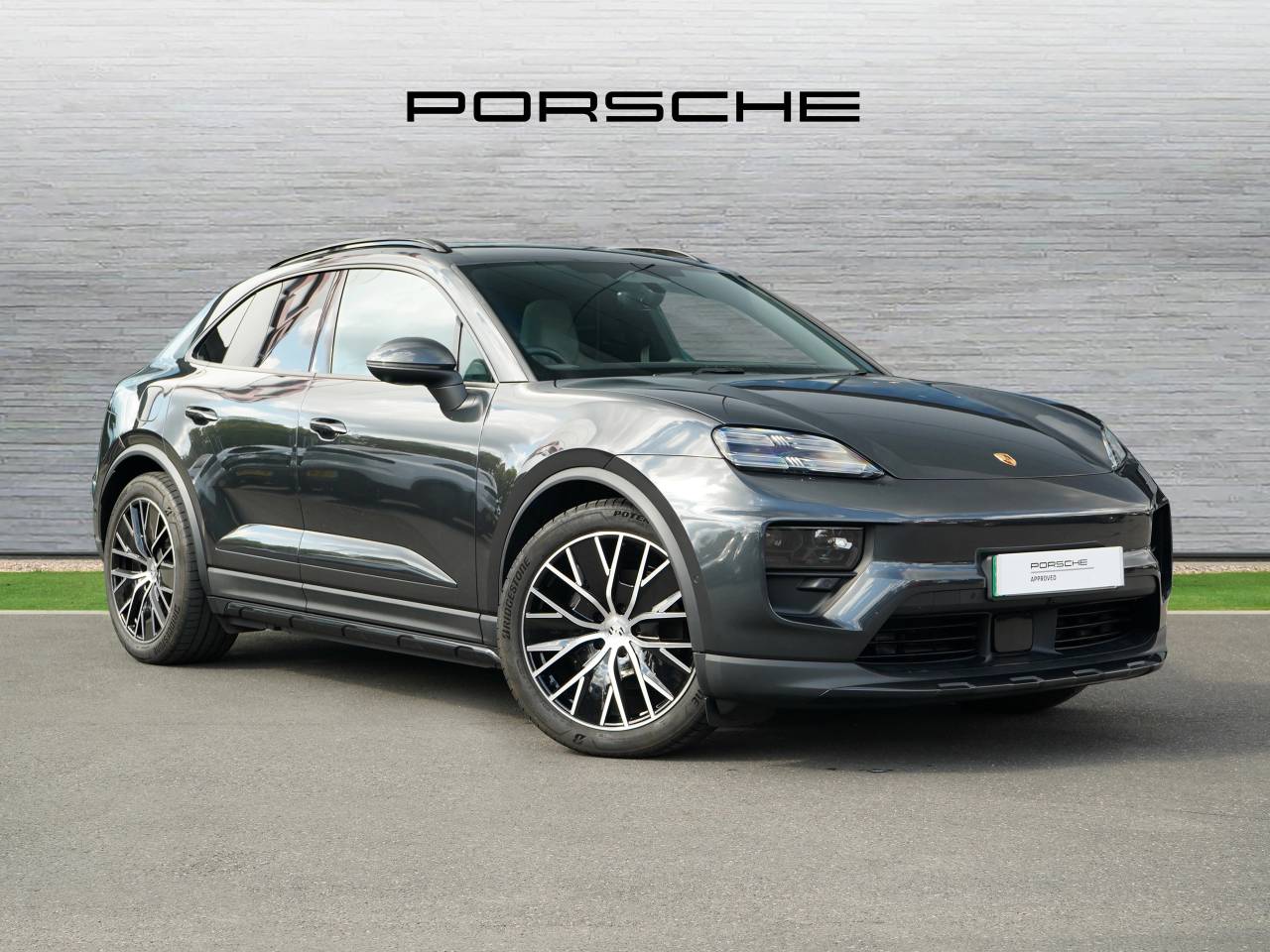 Macan BASE
