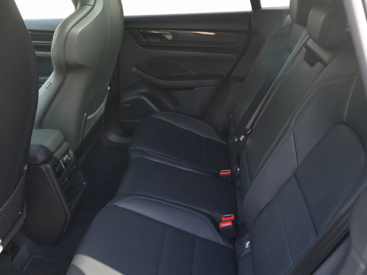 Macan (57) image 16