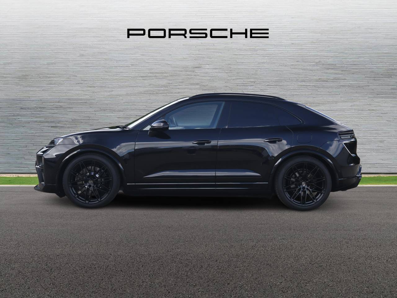 Macan (57) image 02