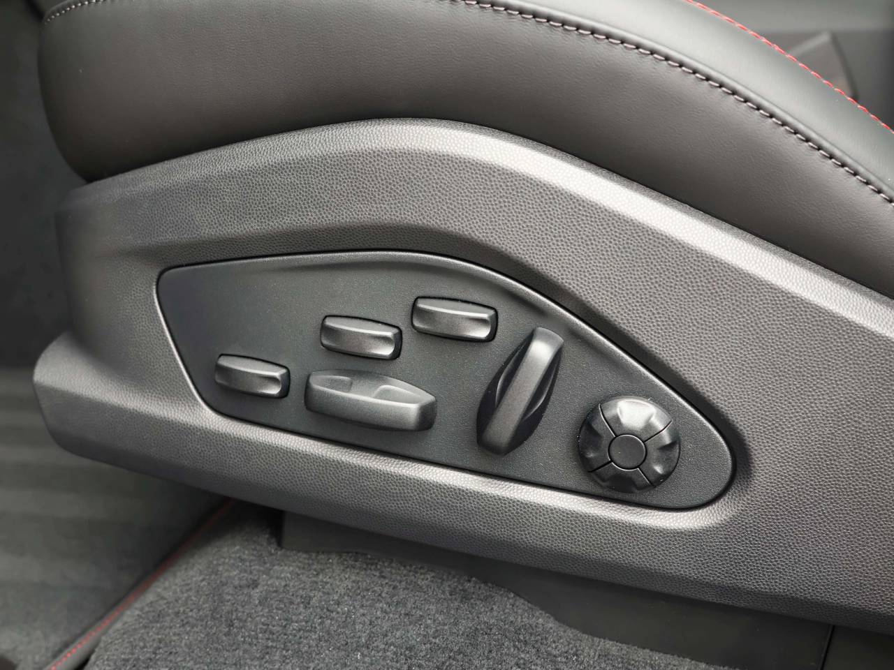 Macan (70) image 27