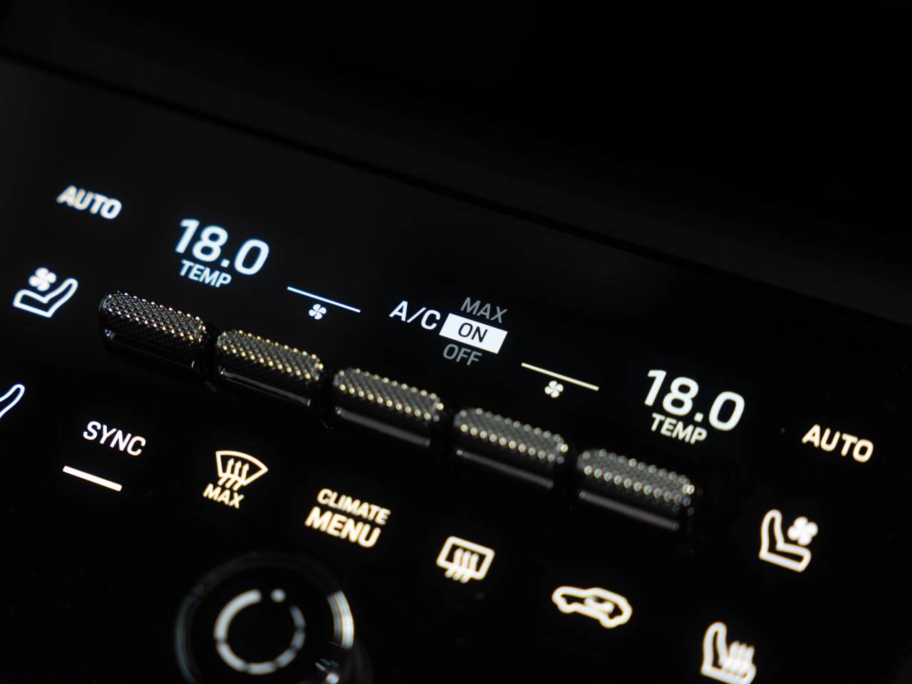 Macan 4S (5) image 37