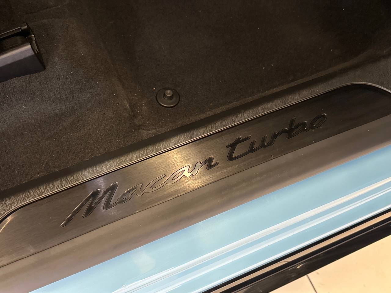 Macan TURBO (2) image 27