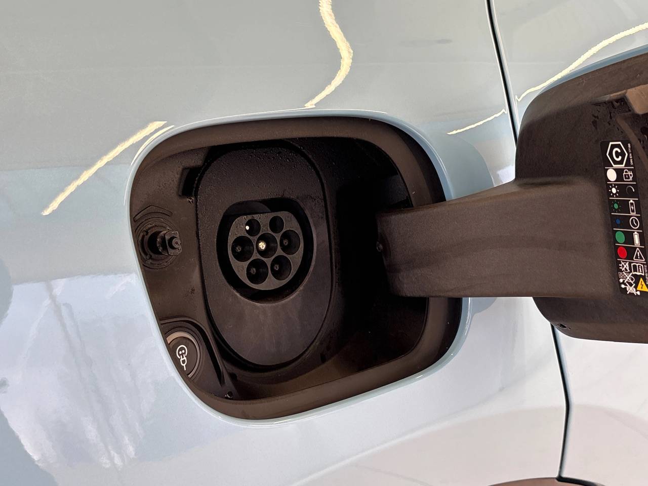 Macan TURBO (2) image 16