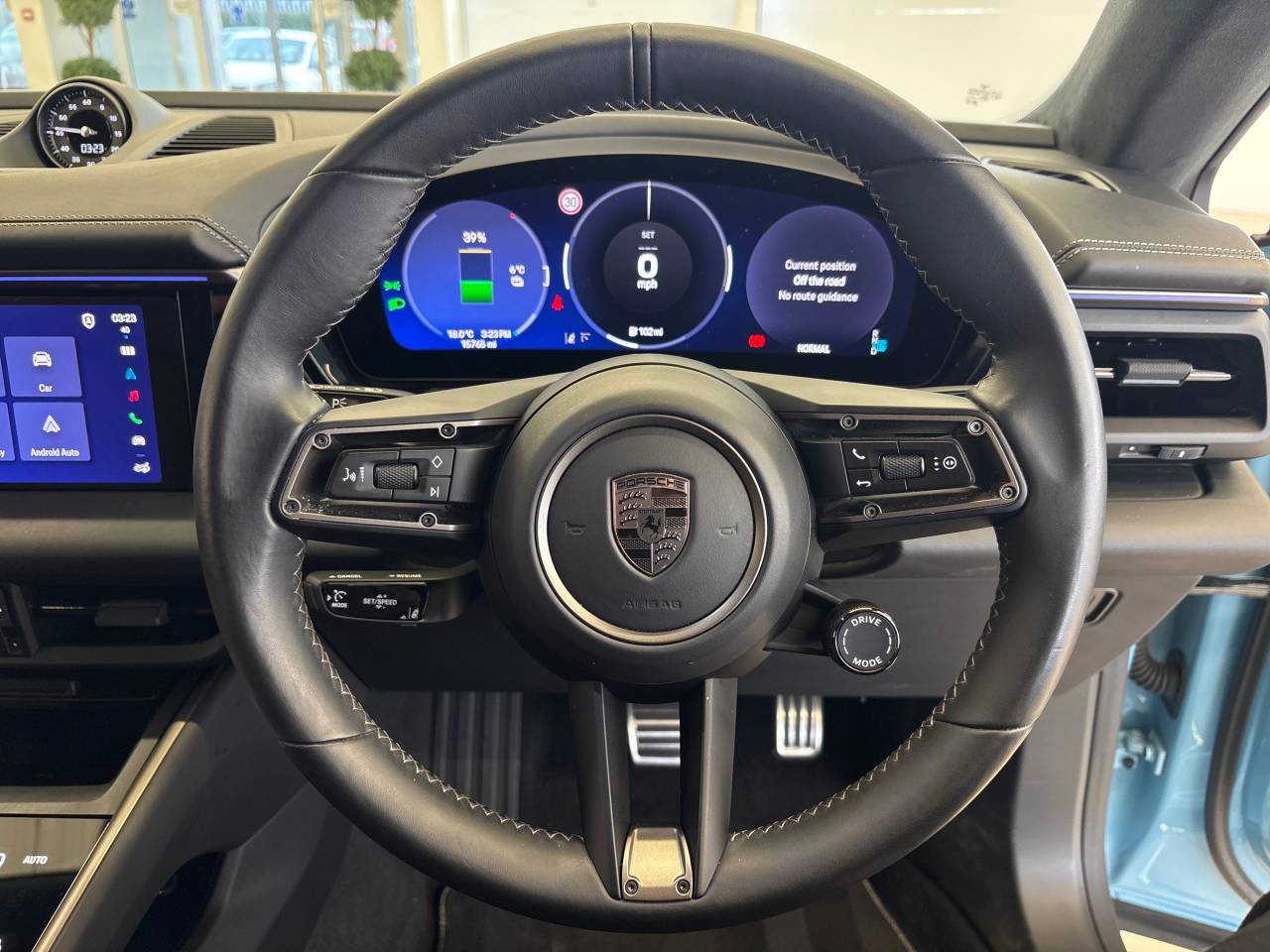 Macan TURBO (2) image 20