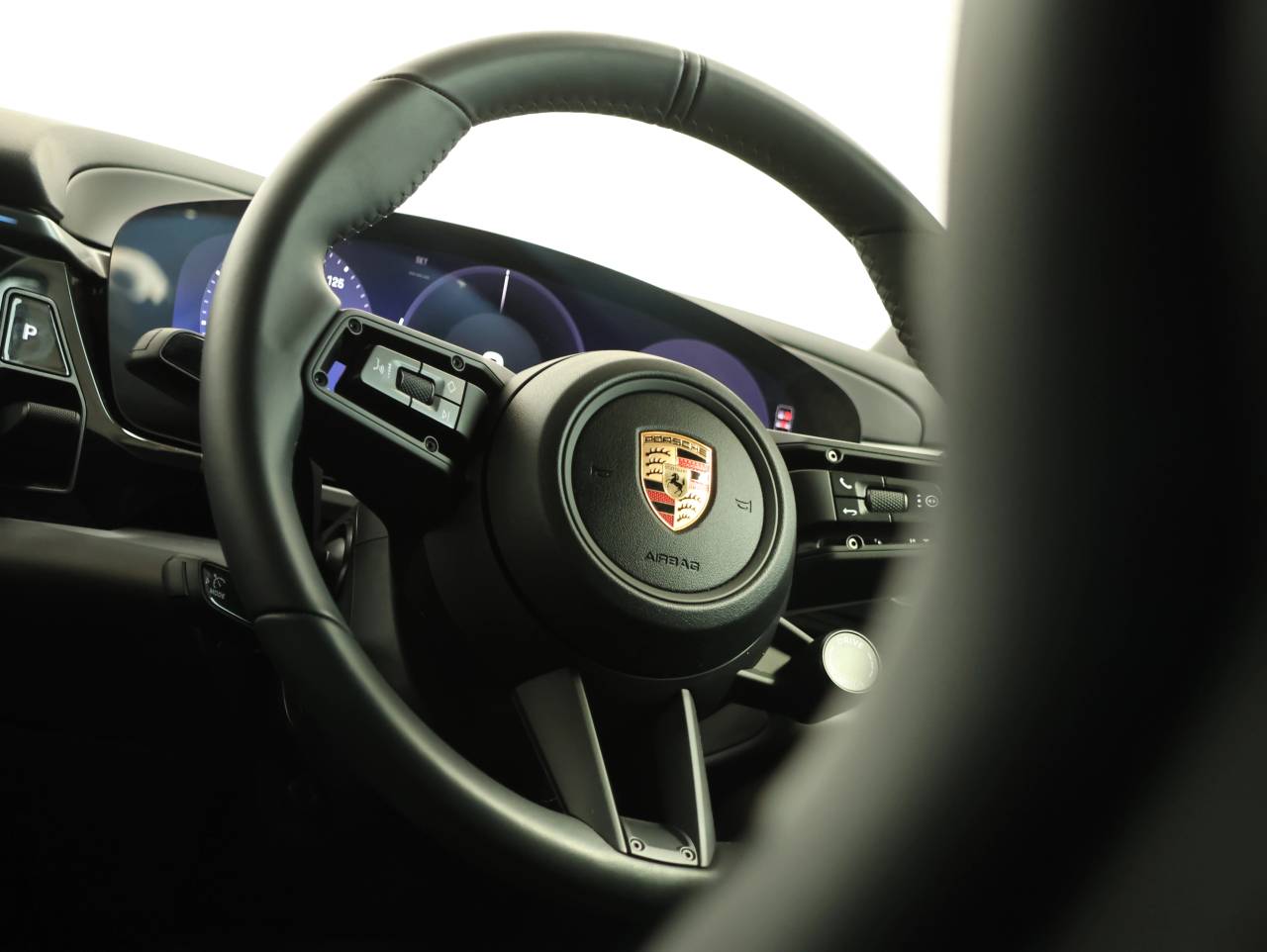 Macan BASE (13) image 14