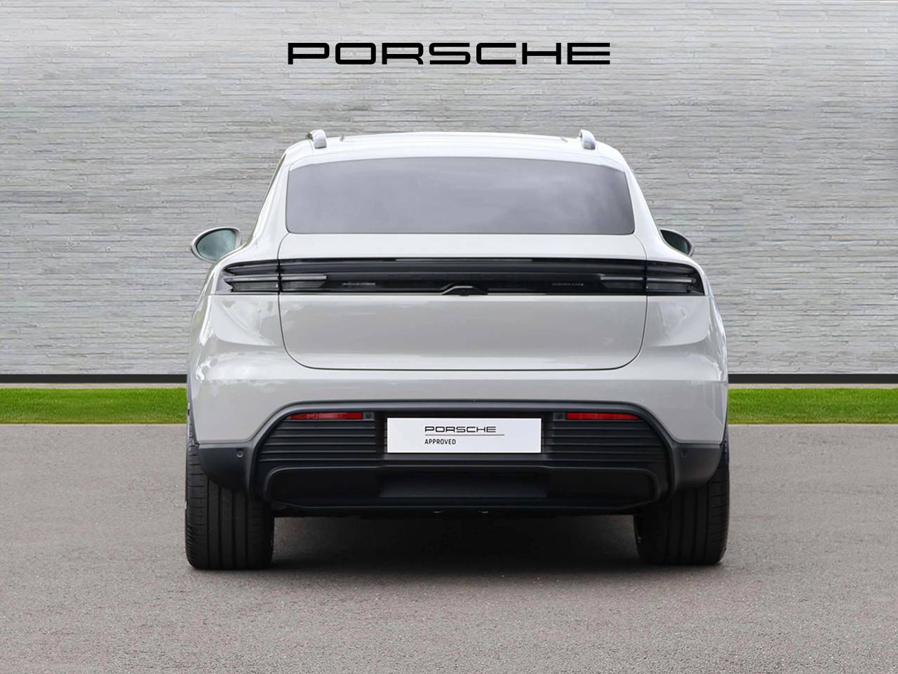 Macan BASE (17) image 07