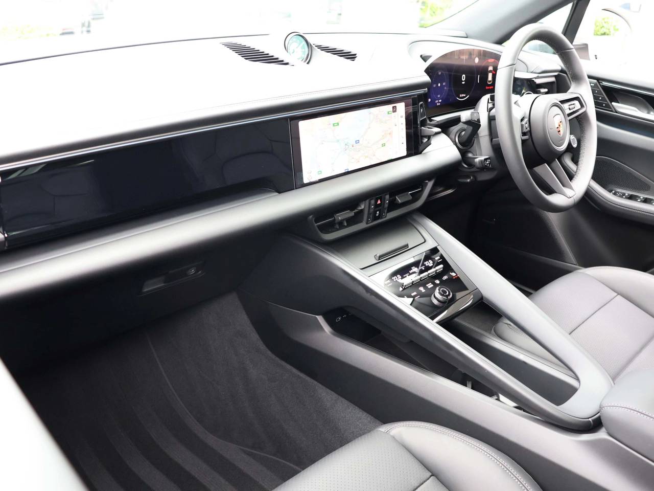 Macan BASE (17) image 17