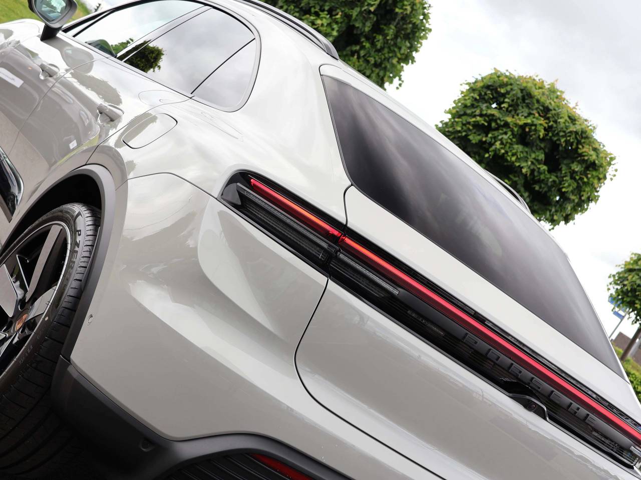 Macan BASE (17) image 11