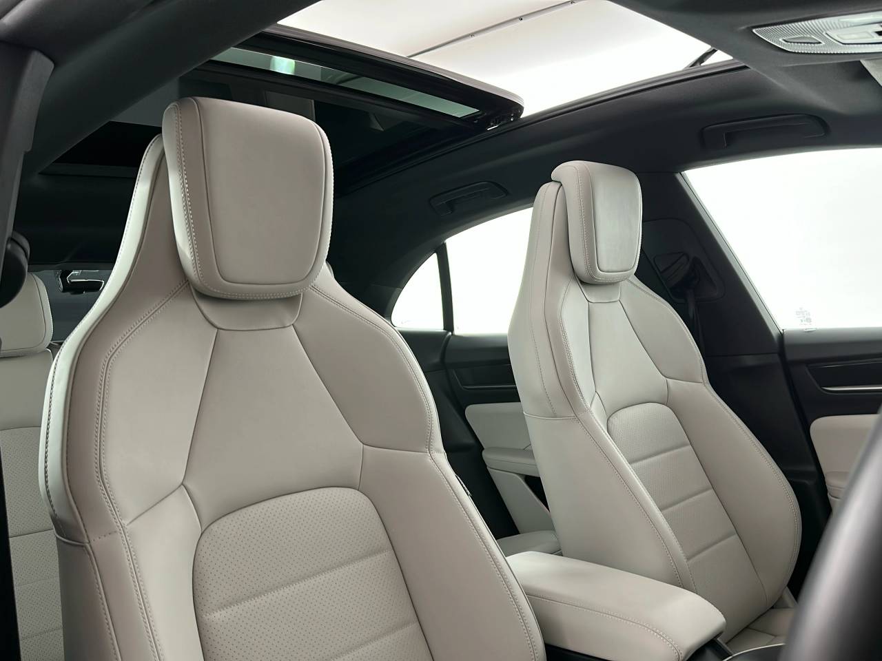 Macan 4S (11) image 16