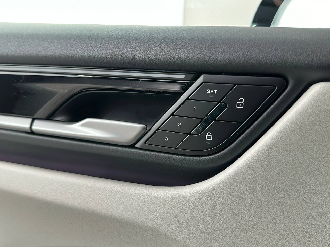 Macan 4S (11) image 10