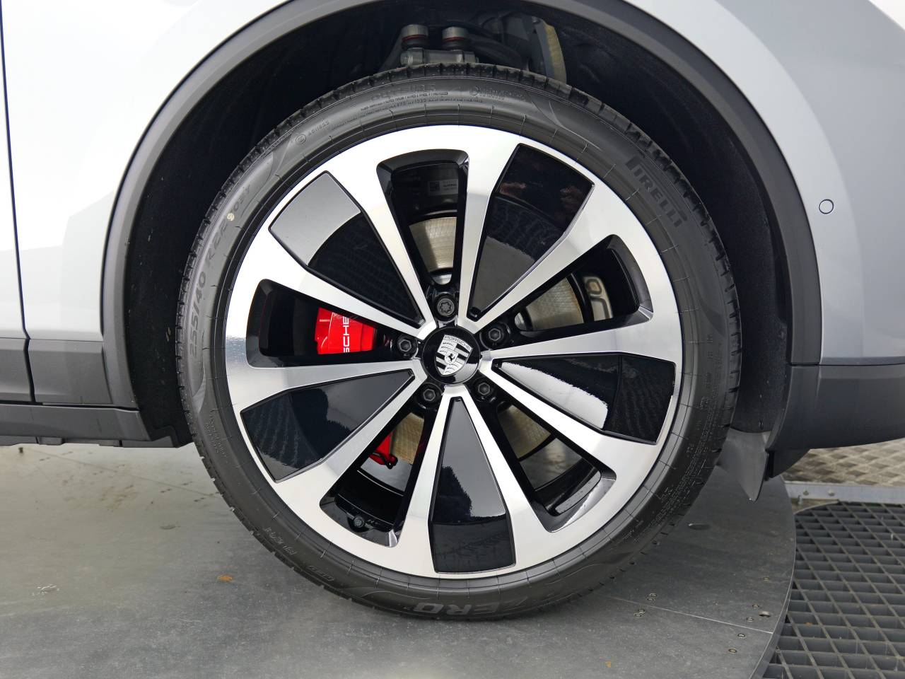 Macan (100) image 08