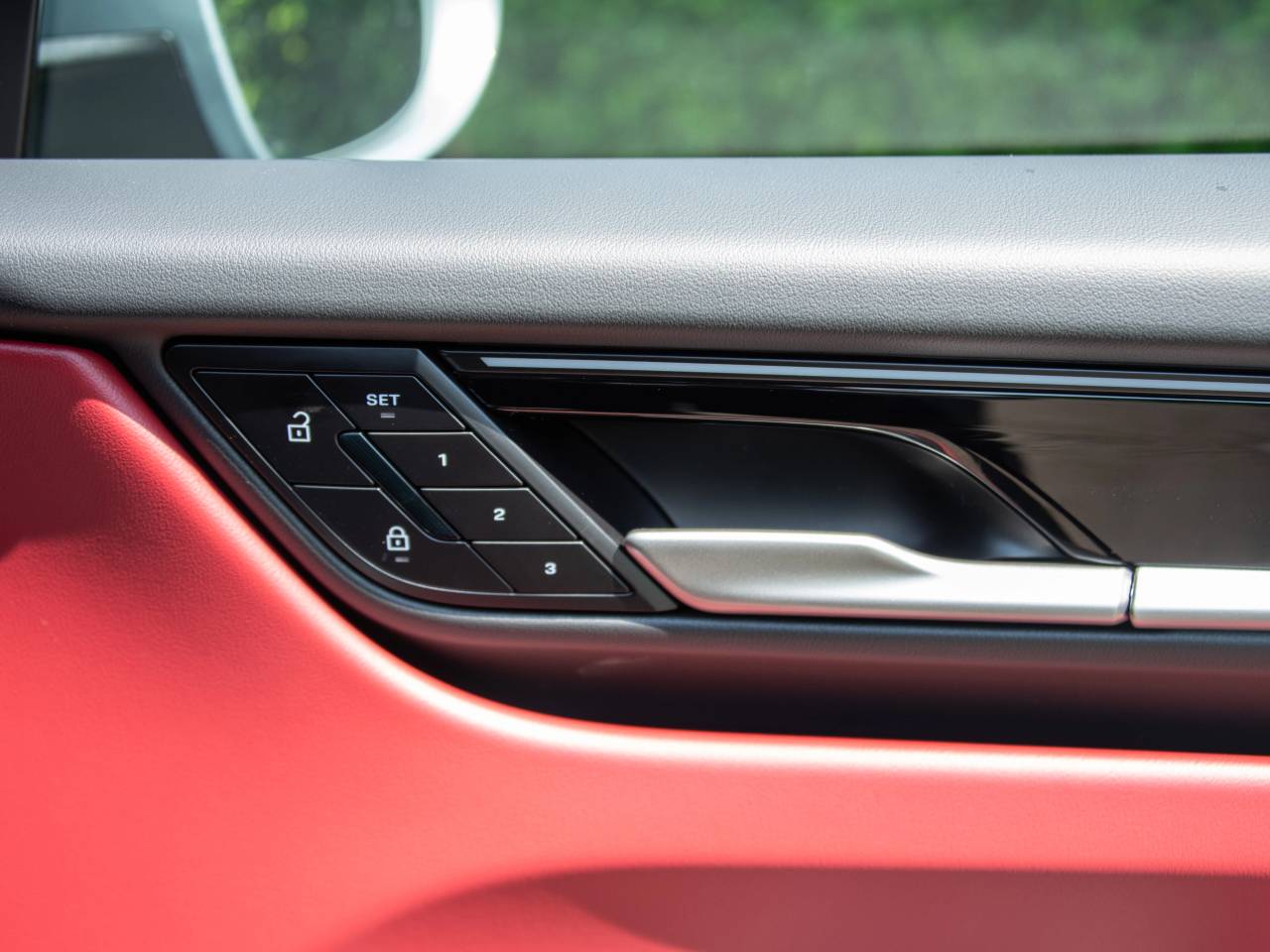 Macan (66) image 30