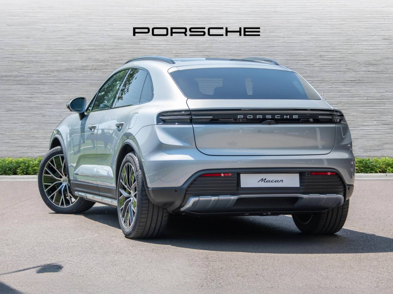 Macan (66) image 03