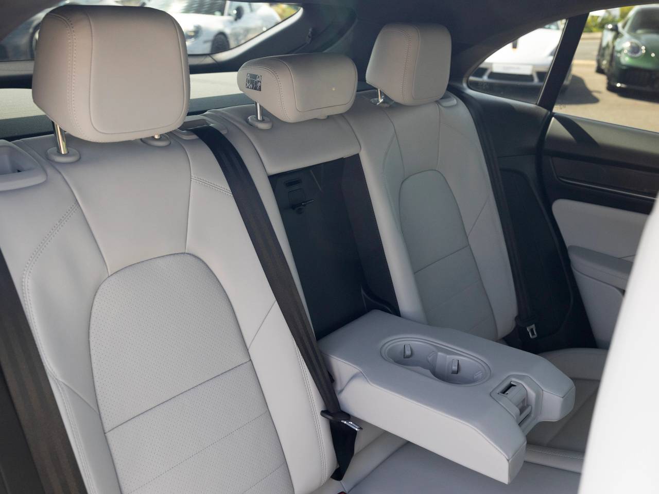 Macan TURBO (3) image 84