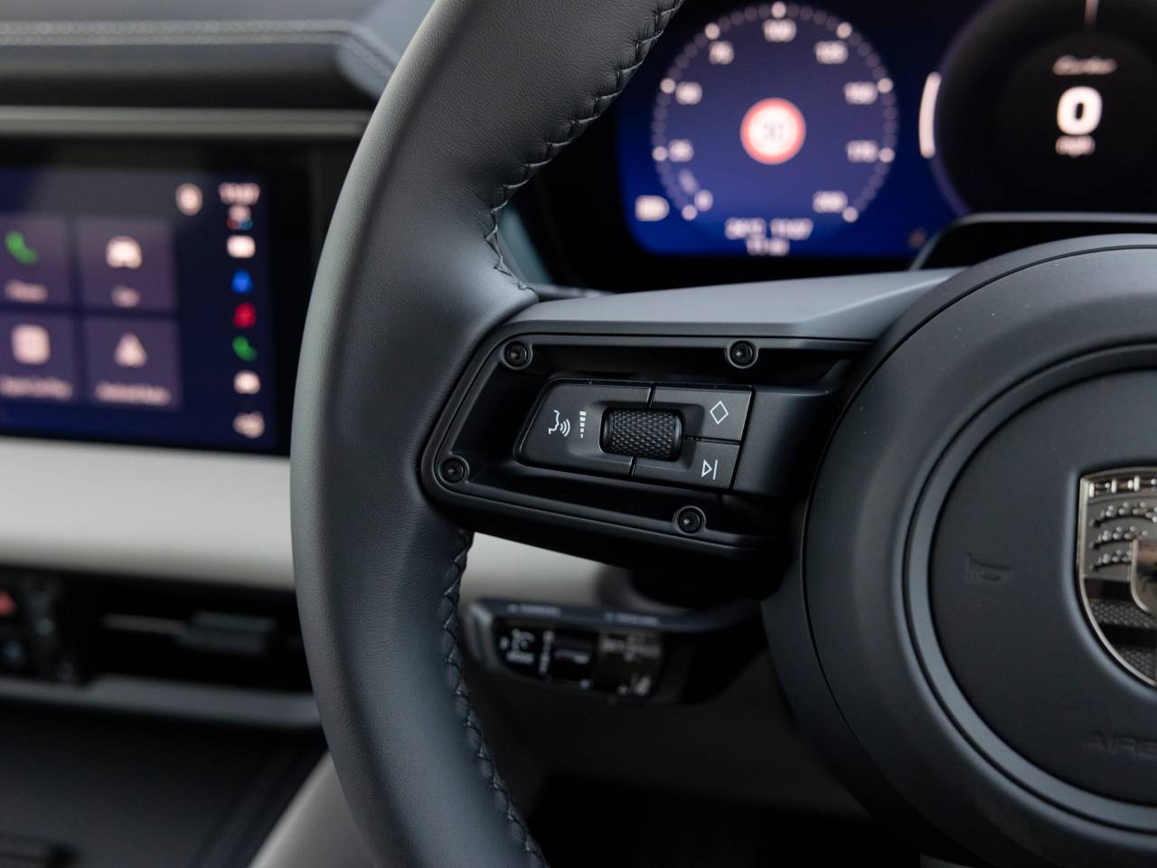 Macan TURBO (3) image 46