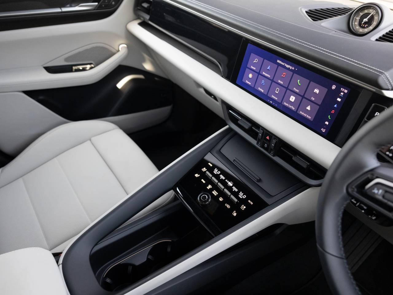 Macan TURBO (3) image 67