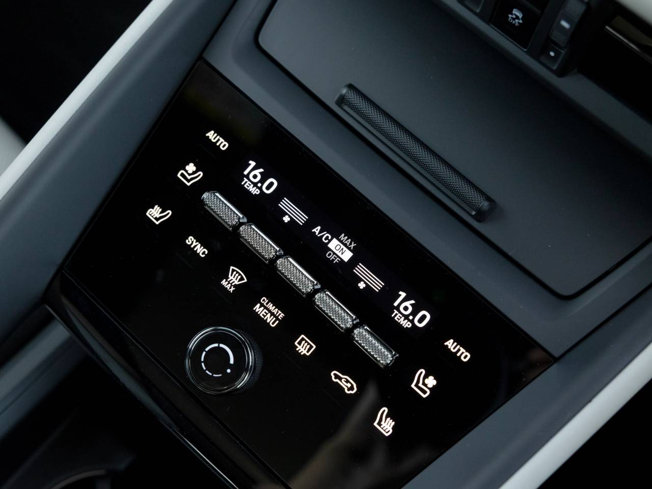 Macan TURBO (3) image 56