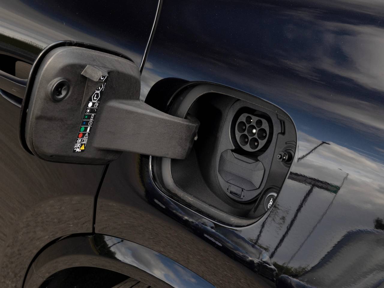 Macan (89) image 26