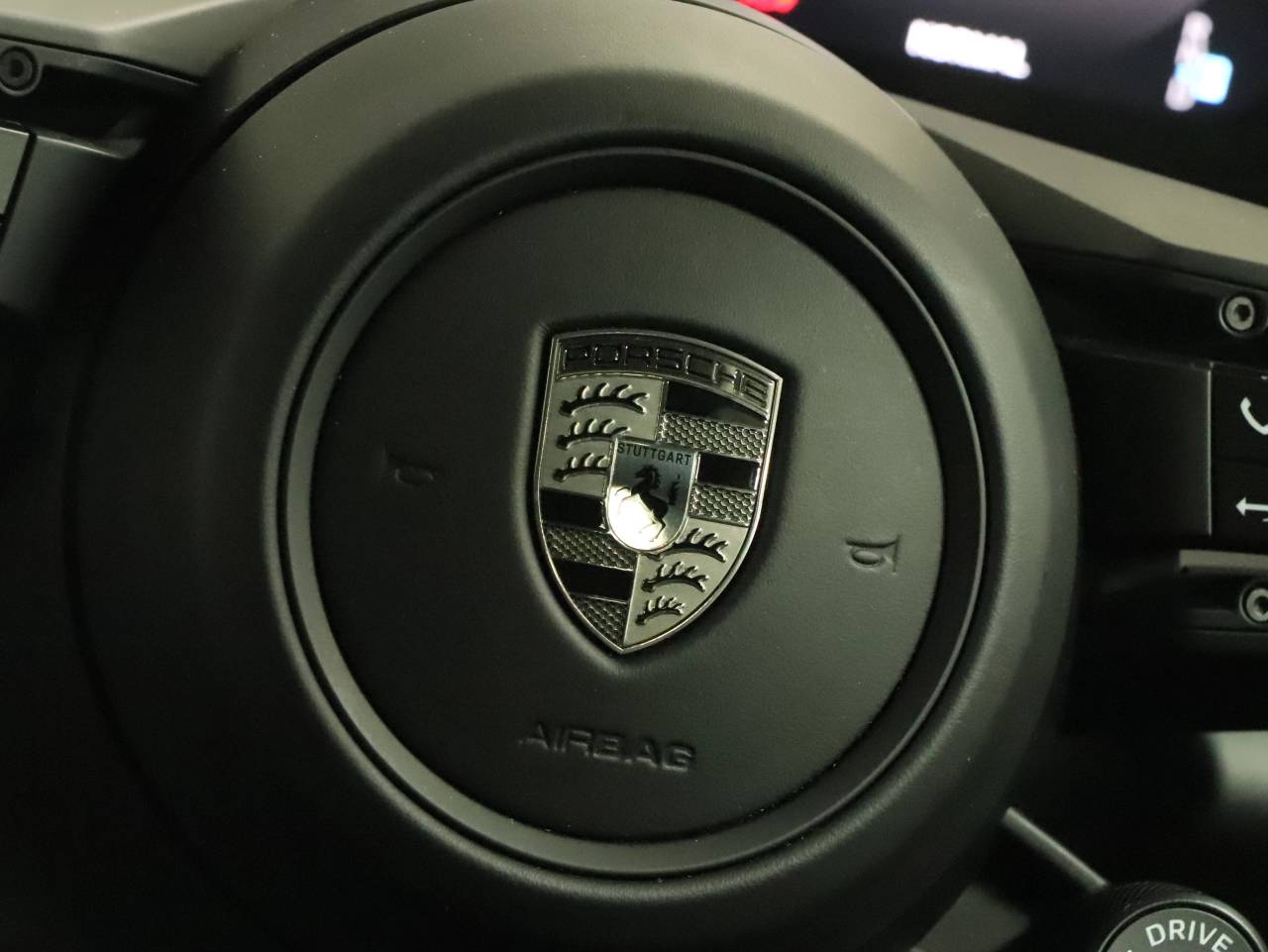 Macan TURBO (2) image 18