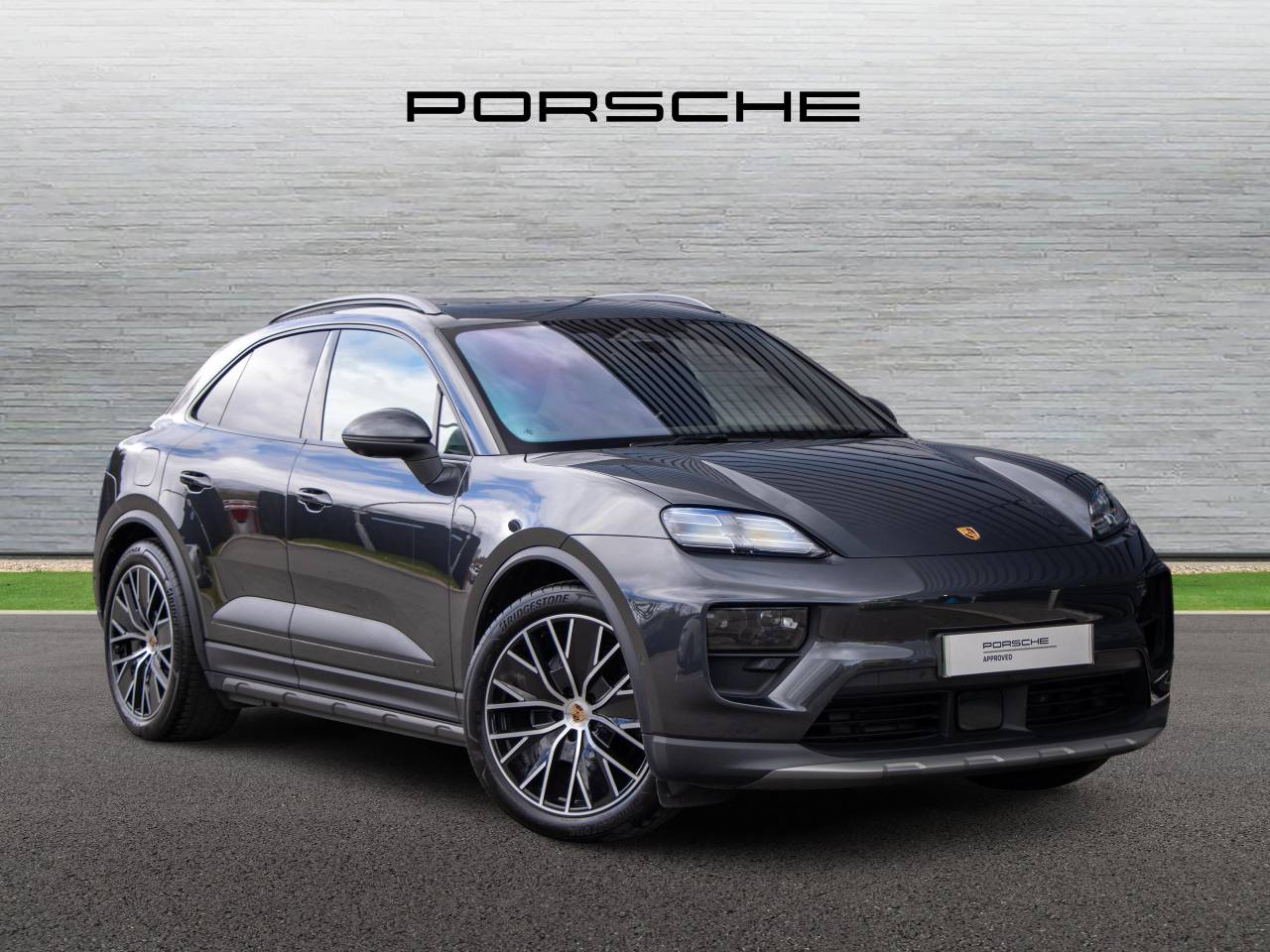 Macan 4