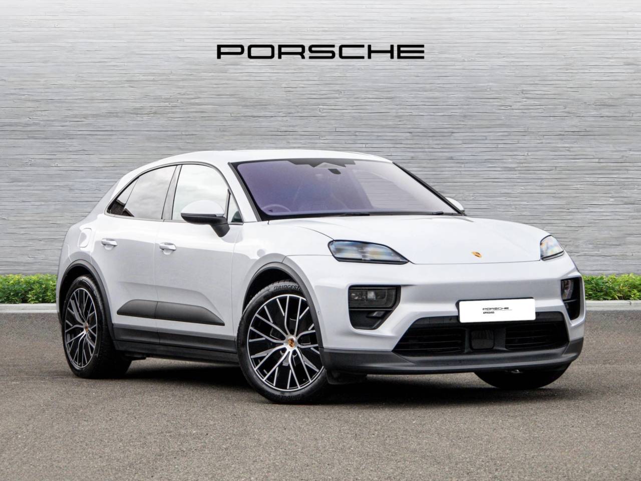 Macan BASE