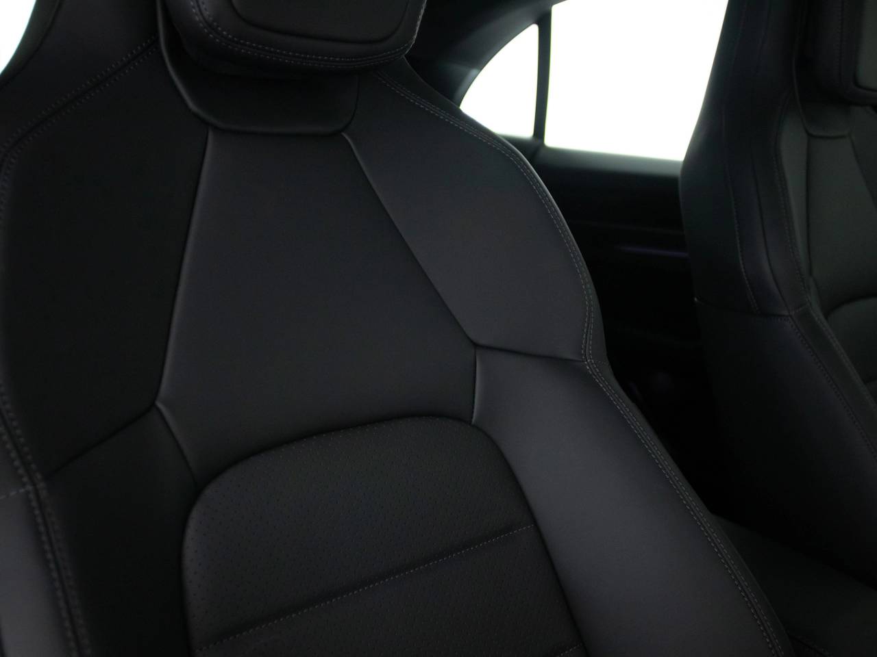 Macan BASE (8) image 37