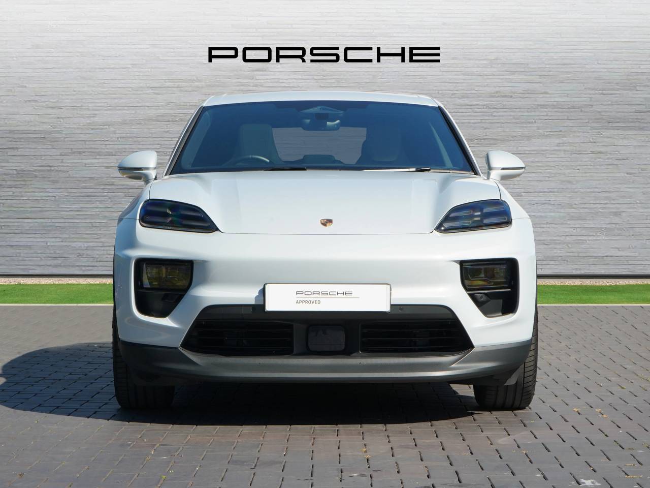 Macan BASE (10) image 06