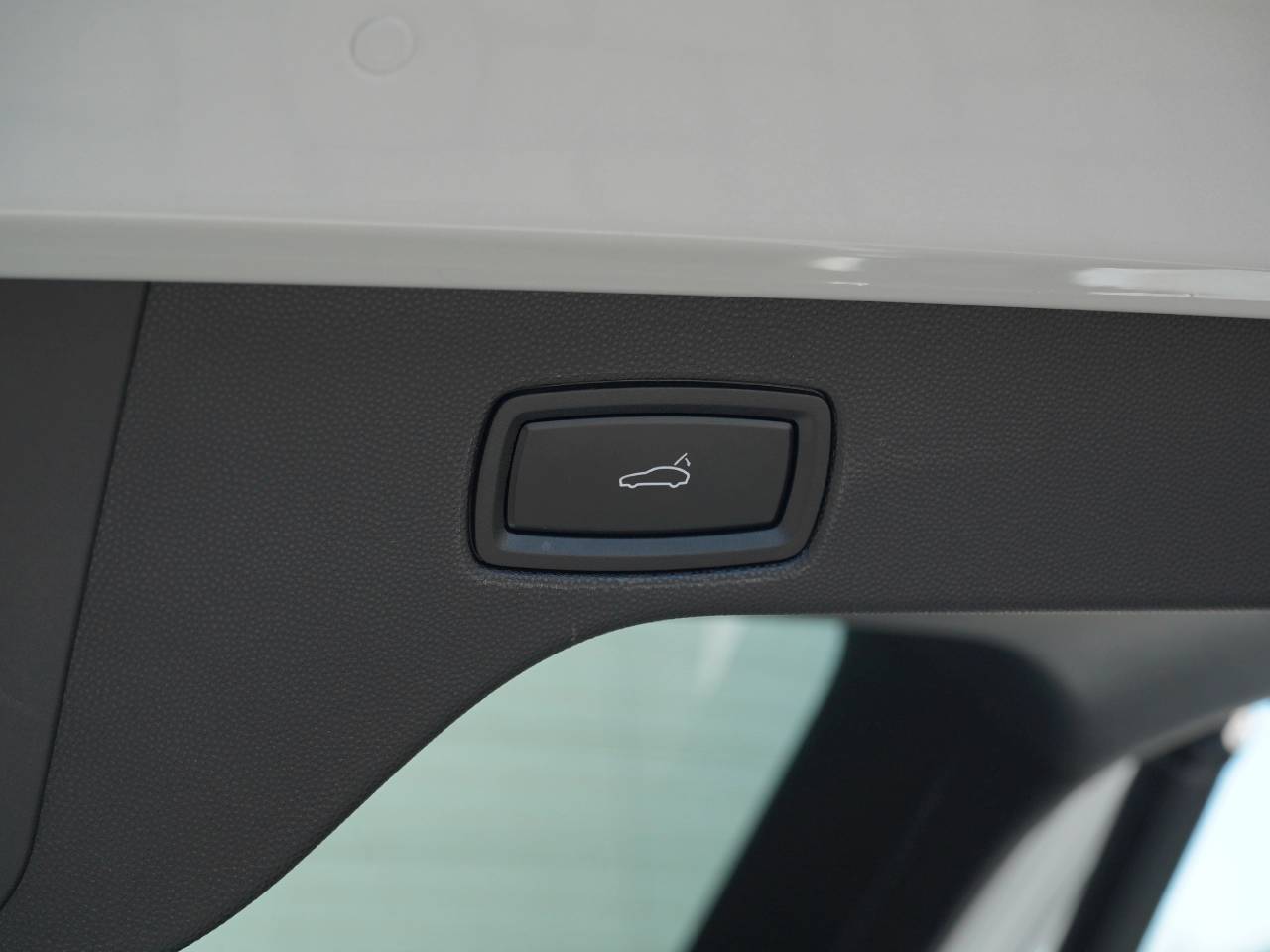 Macan BASE (10) image 35