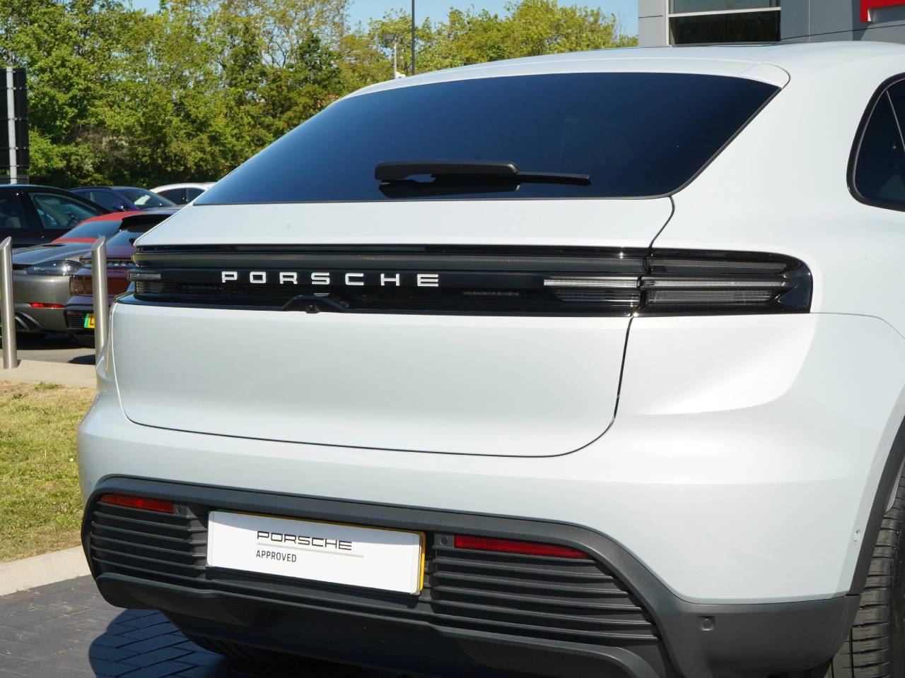 Macan BASE (10) image 19