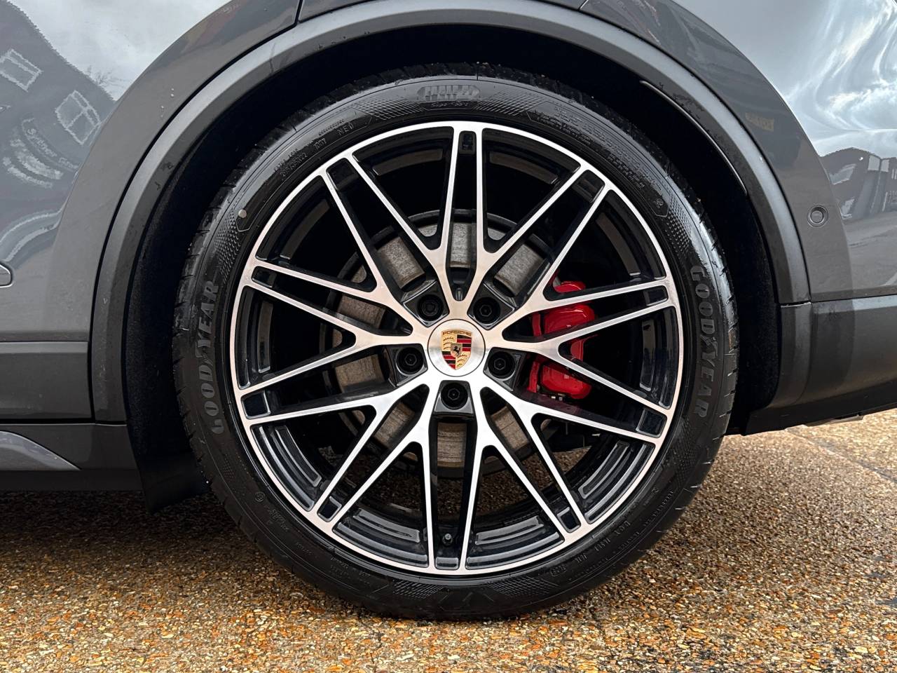 Macan 4S (1) image 13