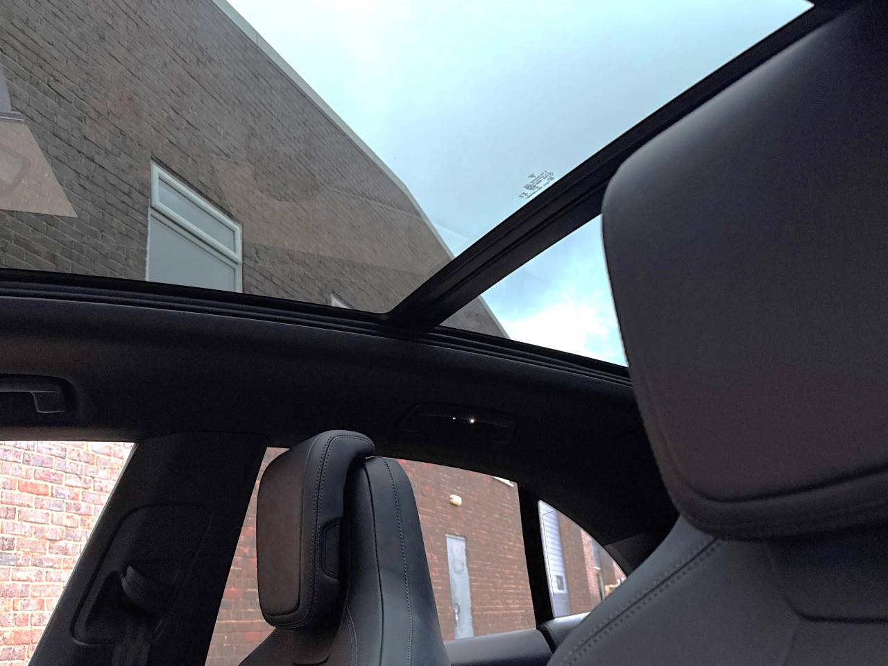 Macan 4S (1) image 24