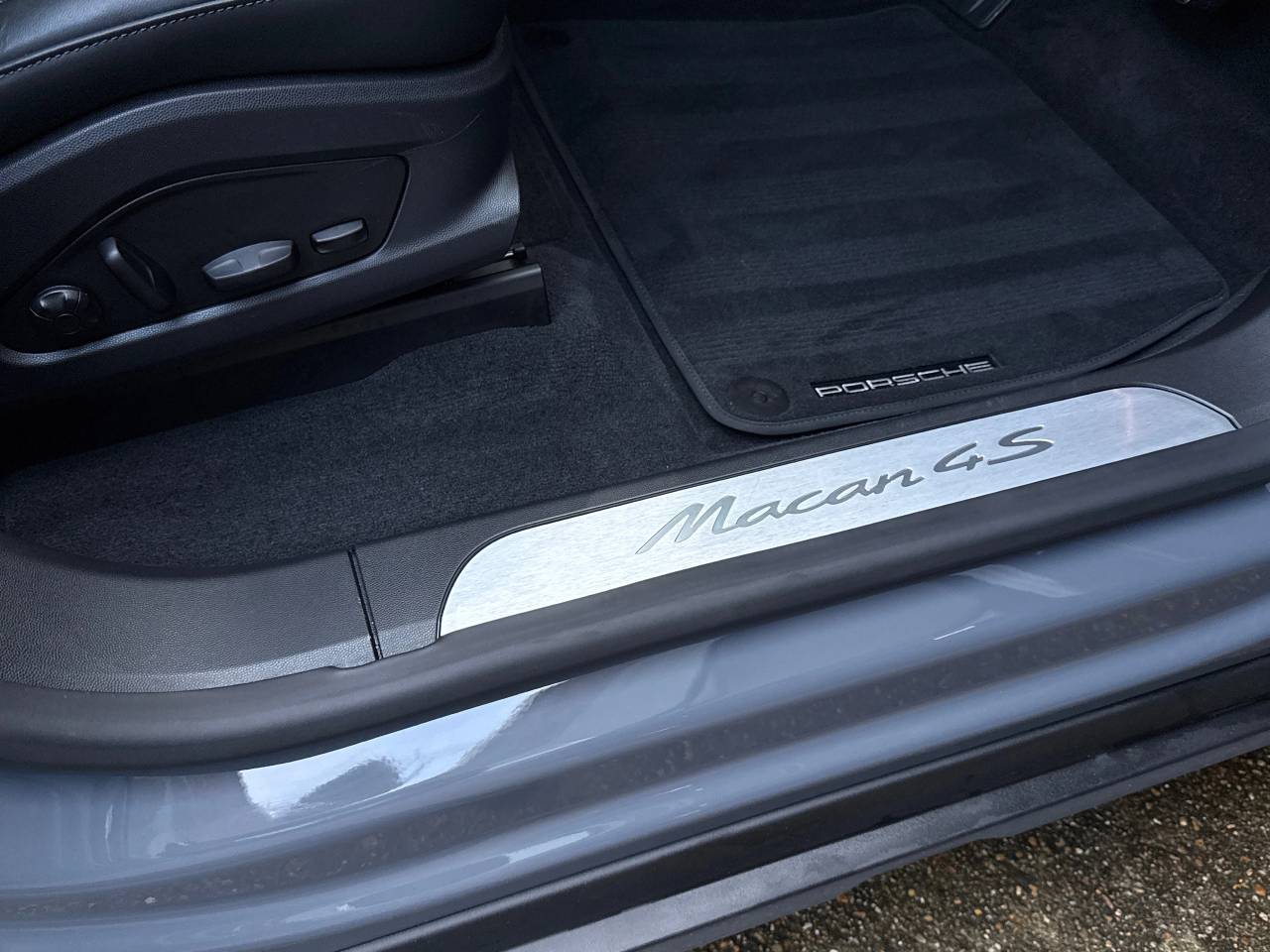 Macan 4S (1) image 22
