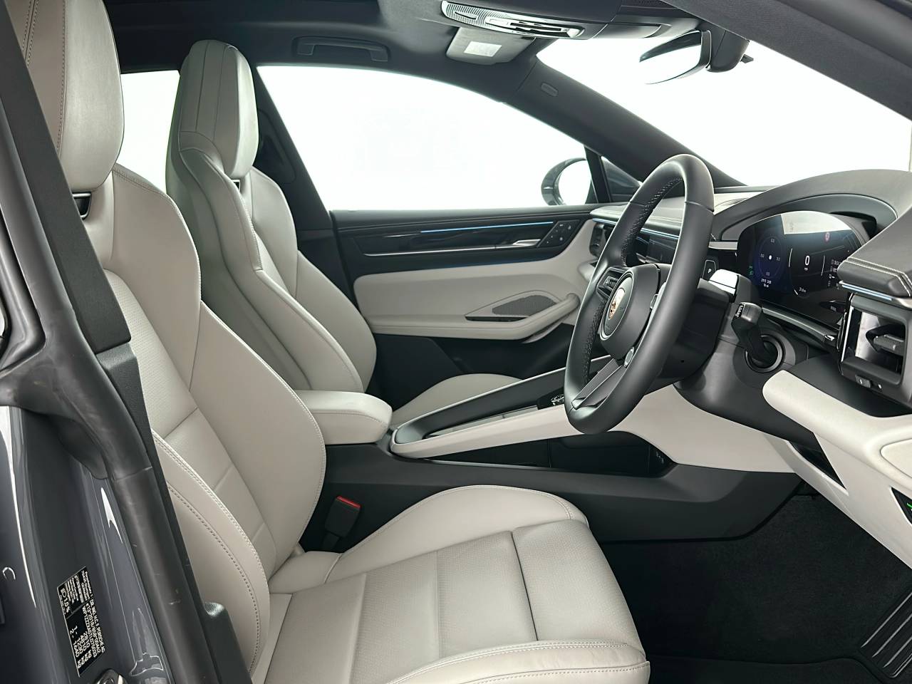 Macan BASE (15) image 20